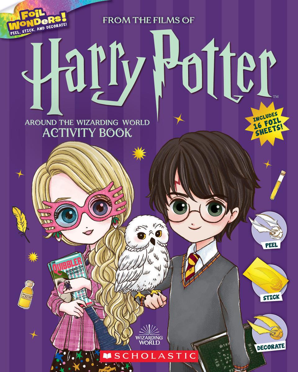  Harry Potter: Around the Wizarding World Activity Book 
